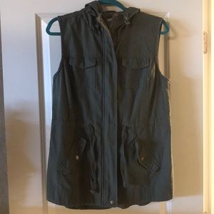 Sebby utility vest - olive green